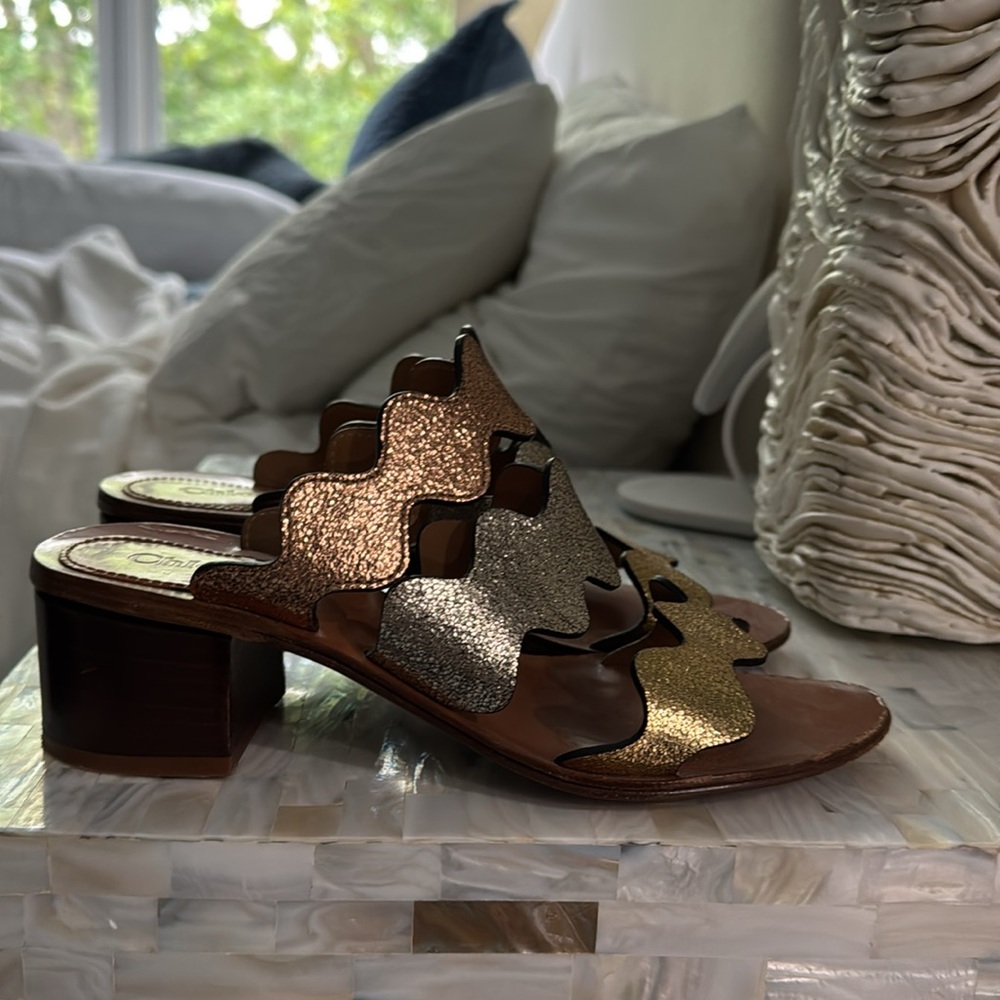 Chloe Metallic Sandal size 35 - Picture 2 of 4